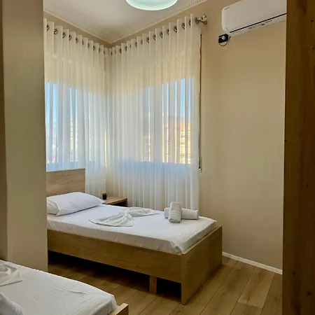 New Bazaar Cozy 2 Dajti View Tirana