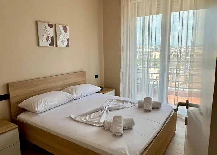 New Bazaar Cozy 2 Dajti View Apartment Tirana