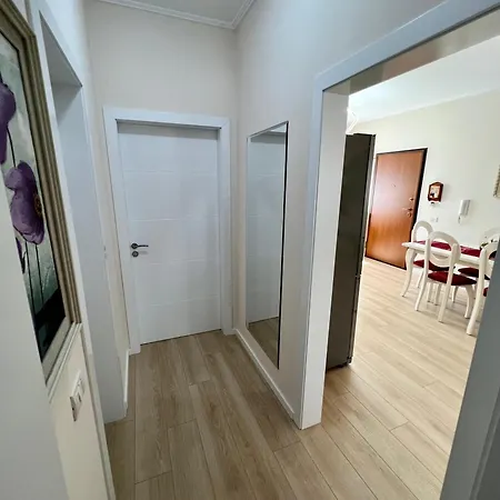 New Bazaar Cozy 2 Dajti View Апартаменты