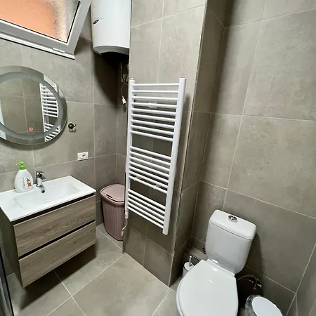 New Bazaar Cozy 2 Dajti View Тирана