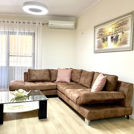 New Bazaar Cozy 2 Dajti View Apartman Tirana