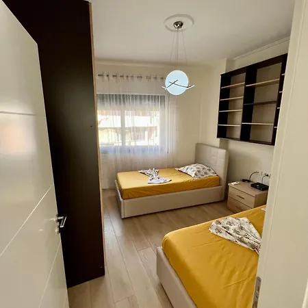 New Bazaar Cozy 2 Dajti View Apartament *