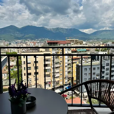 New Bazaar Cozy 2 Dajti View 公寓