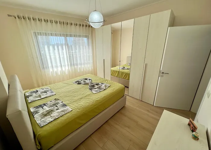 New Bazaar Cozy 2 Dajti View Apartman Tirana