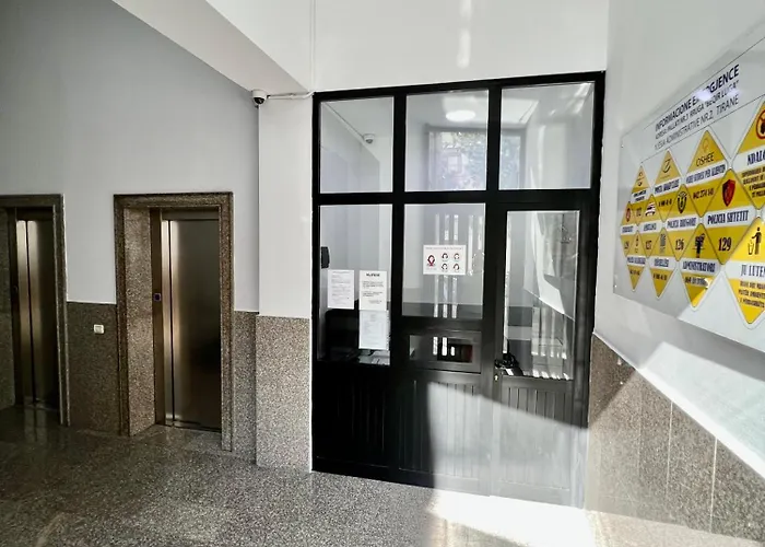 New Bazaar Cozy 2 Dajti View Tirana