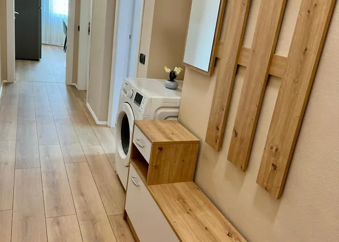 New Bazaar Cozy 2 Dajti View